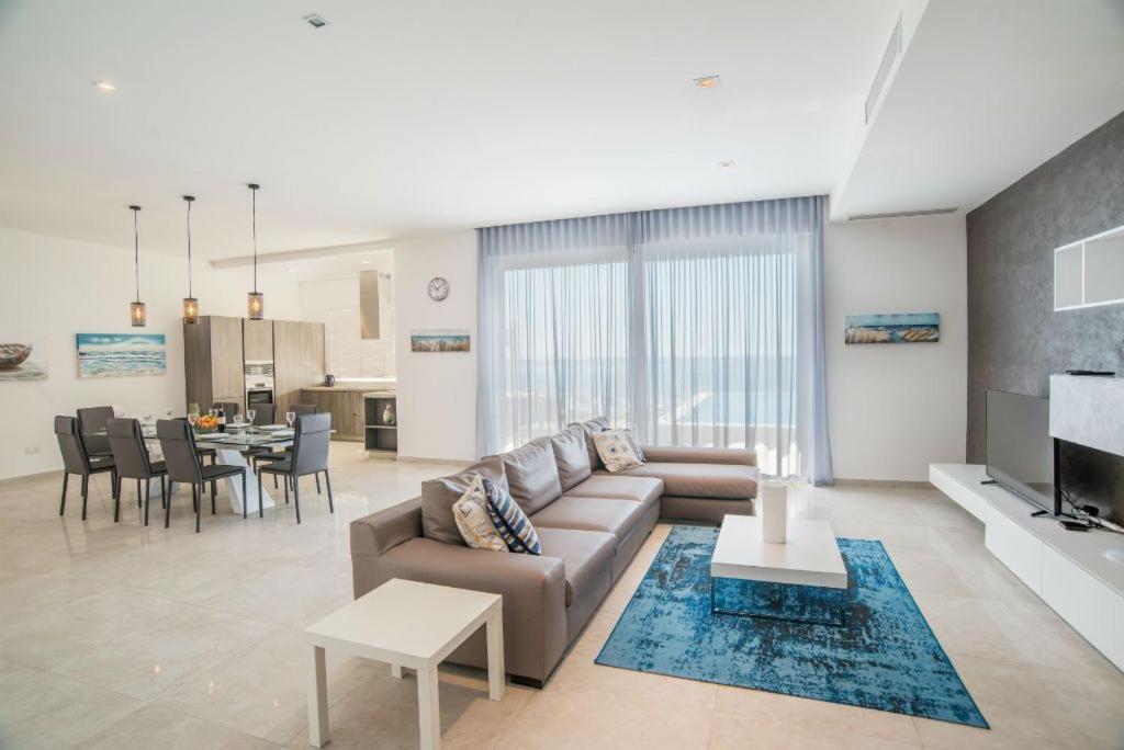 The Sea-Bank Villa Apartments Марсаскала Экстерьер фото
